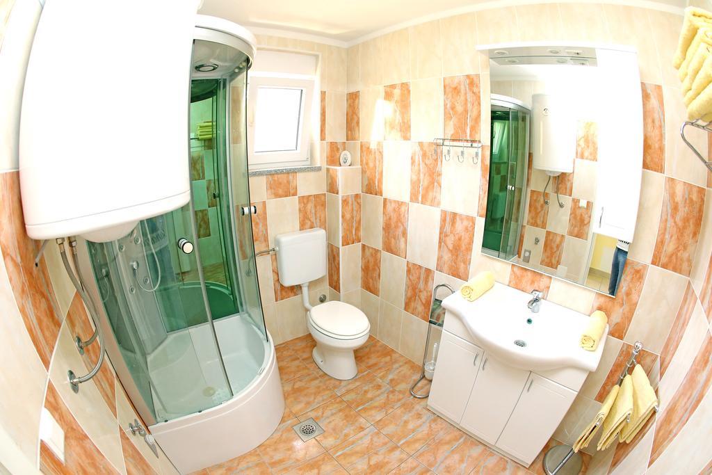 Solaris - With Private Parking * Sveti Filip i Jakov