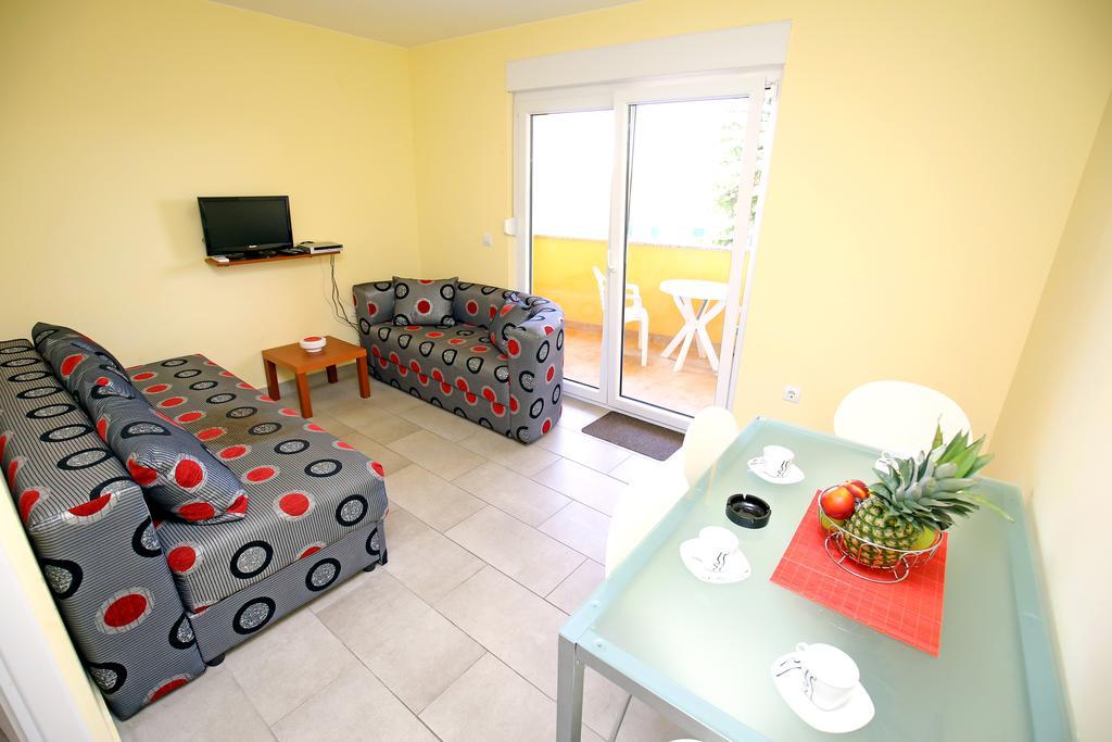 Apartment Solaris